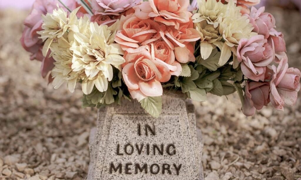 Heartfelt Death Anniversary Messages for Mom
